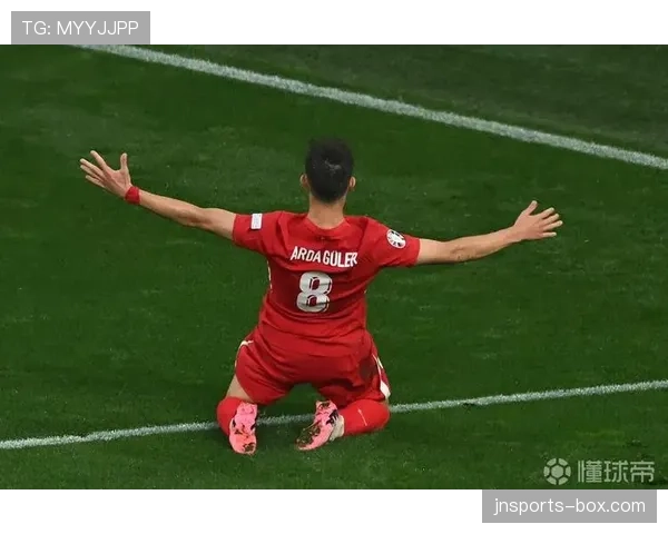 居莱尔与德布劳内传球创造效率差距的关键在于决策精度与空间利用能力